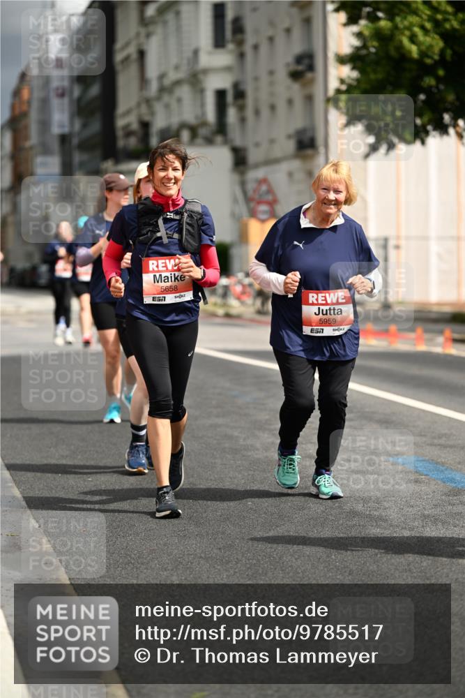 14.06.2026 - REWE Women's Run Dr. Thomas Lammeyer http://msf.ph/oto/9785517 14.06.2026 10:55:59 Laufen 5658, 5959 meine-sportfotos.de