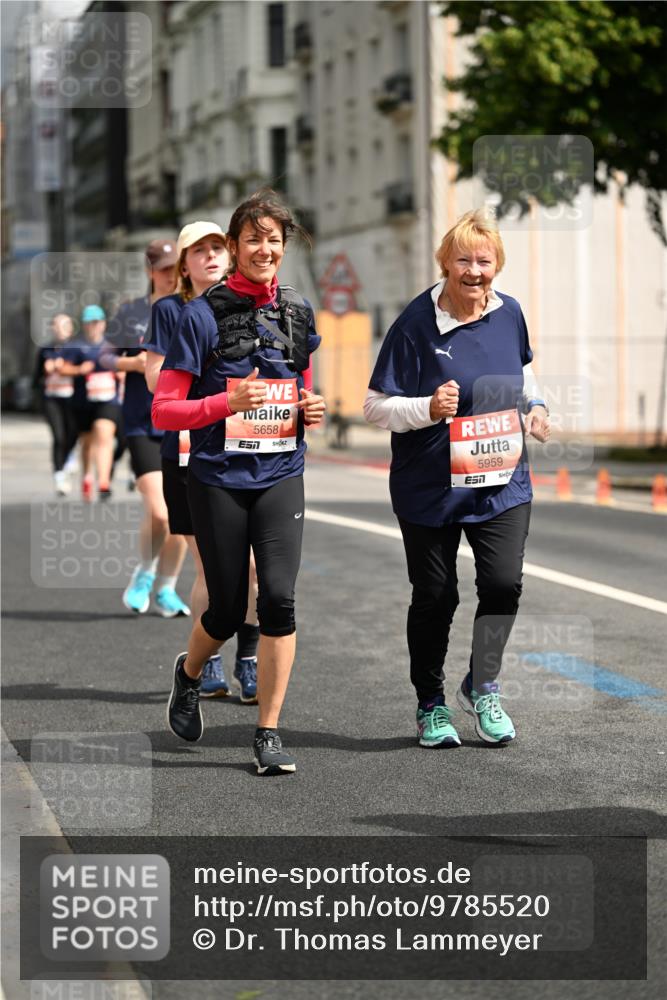 14.06.2026 - REWE Women's Run Dr. Thomas Lammeyer http://msf.ph/oto/9785520 14.06.2026 10:55:59 Laufen 5658, 5959, 7 meine-sportfotos.de