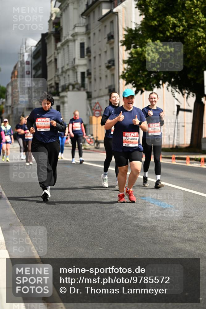 14.06.2026 - REWE Women's Run Dr. Thomas Lammeyer http://msf.ph/oto/9785572 14.06.2026 10:56:06 Laufen 5148, 57, 5902, 7 meine-sportfotos.de