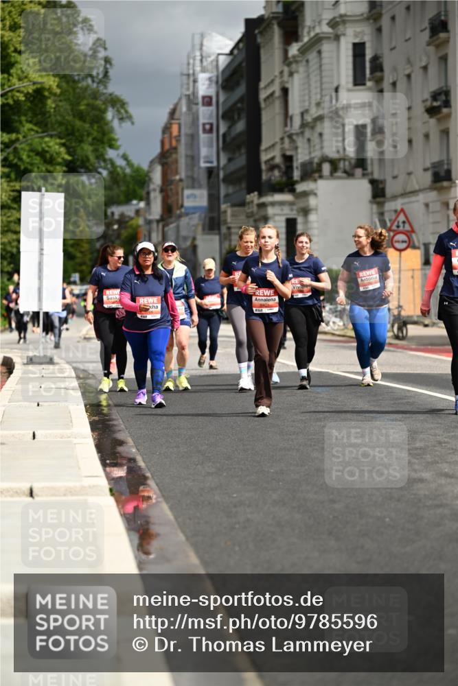 14.06.2026 - REWE Women's Run Dr. Thomas Lammeyer http://msf.ph/oto/9785596 14.06.2026 10:56:10 Laufen 5302 meine-sportfotos.de