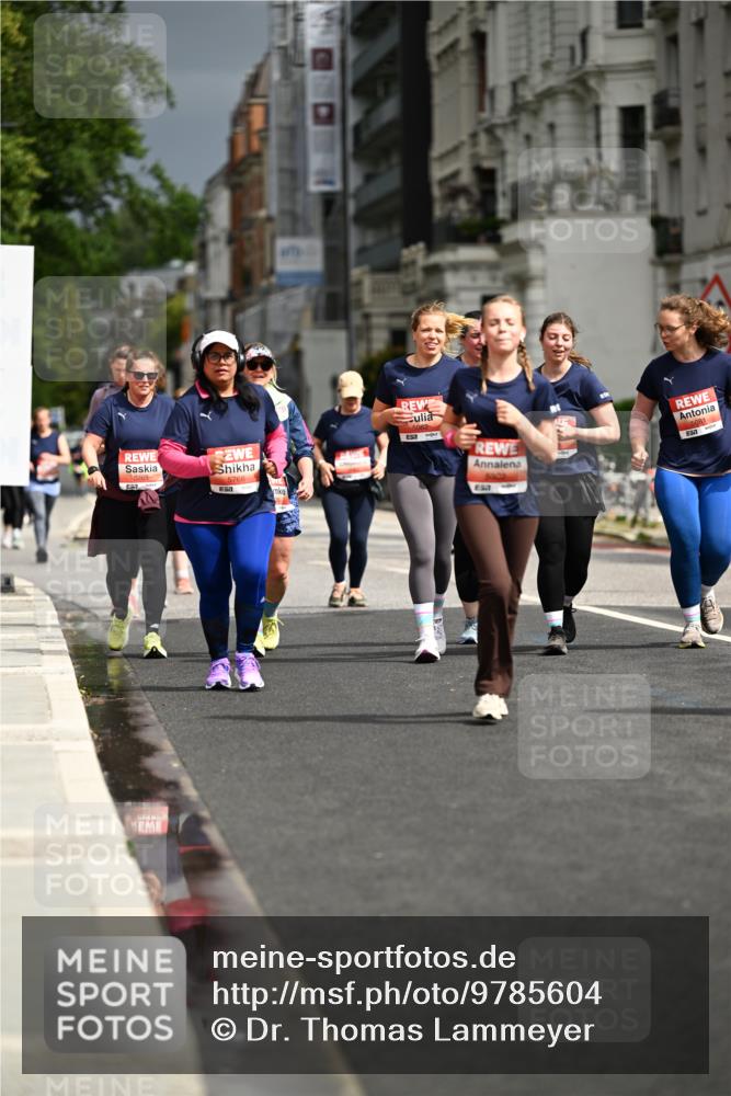 14.06.2026 - REWE Women's Run Dr. Thomas Lammeyer http://msf.ph/oto/9785604 14.06.2026 10:56:11 Laufen 5768, 7, 5302, 5081 meine-sportfotos.de