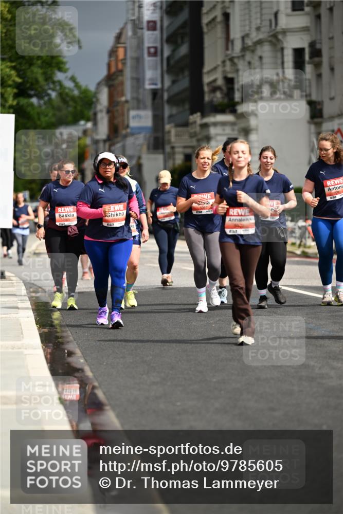 14.06.2026 - REWE Women's Run Dr. Thomas Lammeyer http://msf.ph/oto/9785605 14.06.2026 10:56:11 Laufen 7, 5768, 5082, 5081 meine-sportfotos.de