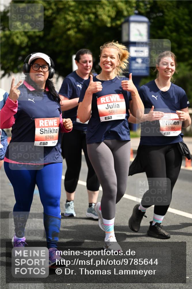 14.06.2026 - REWE Women's Run Dr. Thomas Lammeyer http://msf.ph/oto/9785644 14.06.2026 10:56:17 Laufen 5768, 5082, 7, 5080 meine-sportfotos.de