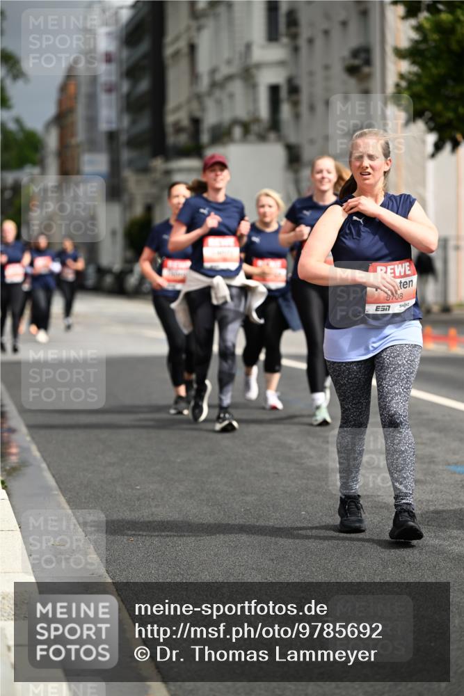 14.06.2026 - REWE Women's Run Dr. Thomas Lammeyer http://msf.ph/oto/9785692 14.06.2026 10:56:28 Laufen 5708 meine-sportfotos.de
