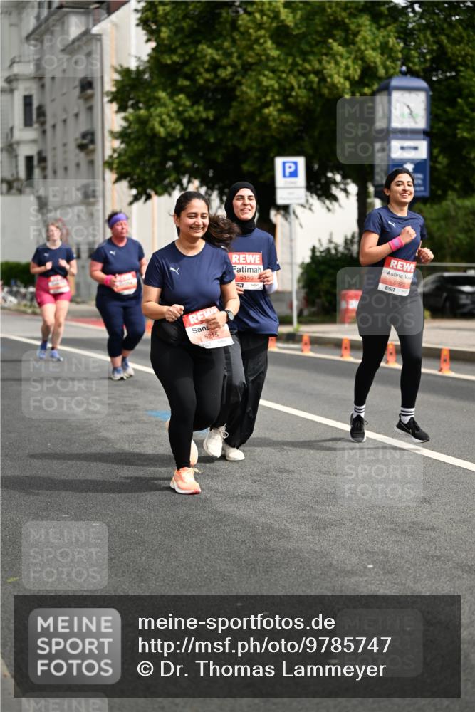 14.06.2026 - REWE Women's Run Dr. Thomas Lammeyer http://msf.ph/oto/9785747 14.06.2026 10:56:39 Laufen 5215, 5159, 5922 meine-sportfotos.de