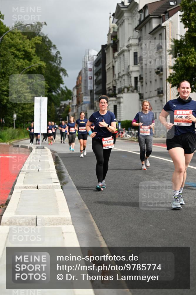14.06.2026 - REWE Women's Run Dr. Thomas Lammeyer http://msf.ph/oto/9785774 14.06.2026 10:56:42 Laufen 57, 5632, 57 meine-sportfotos.de