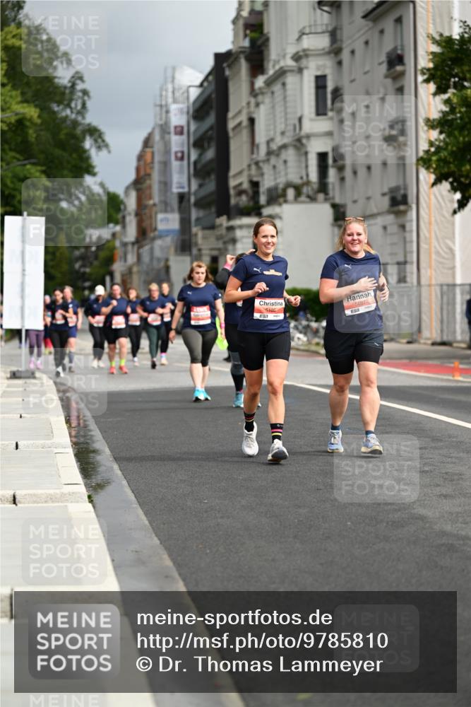 14.06.2026 - REWE Women's Run Dr. Thomas Lammeyer http://msf.ph/oto/9785810 14.06.2026 10:56:46 Laufen 5105, 5097 meine-sportfotos.de