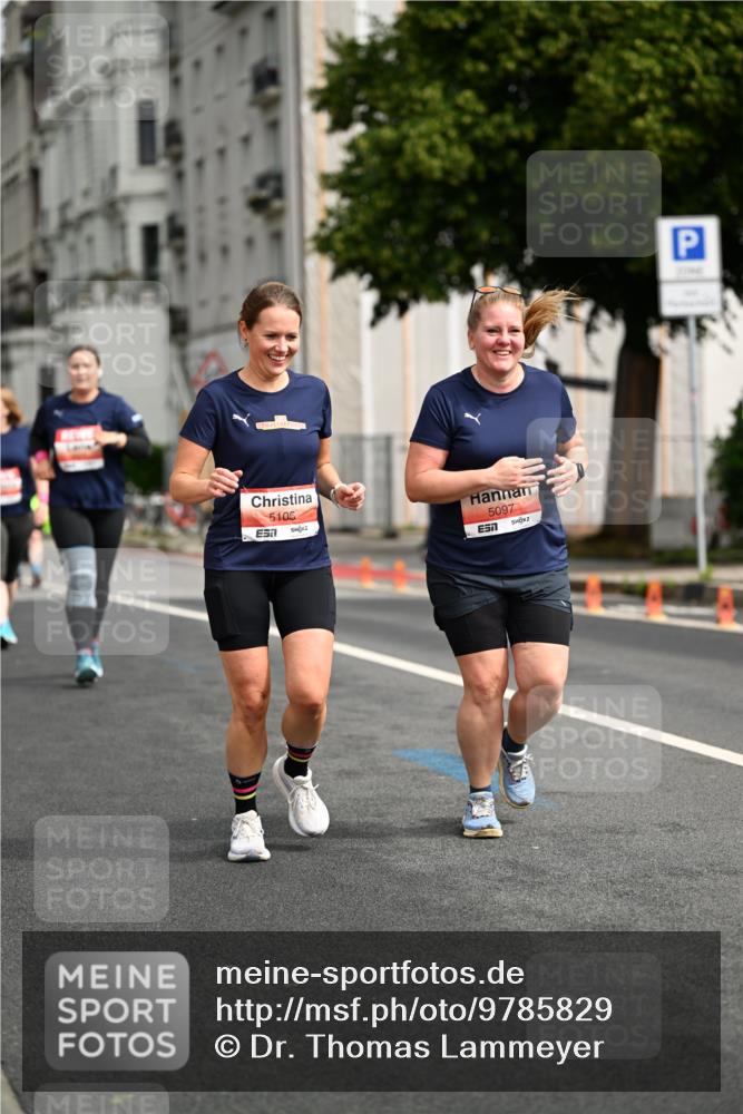 14.06.2026 - REWE Women's Run Dr. Thomas Lammeyer http://msf.ph/oto/9785829 14.06.2026 10:56:48 Laufen 5105, 5097 meine-sportfotos.de