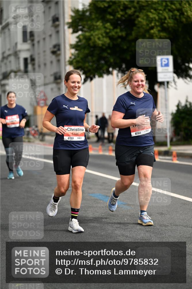 14.06.2026 - REWE Women's Run Dr. Thomas Lammeyer http://msf.ph/oto/9785832 14.06.2026 10:56:49 Laufen 5105, 5097, 7 meine-sportfotos.de