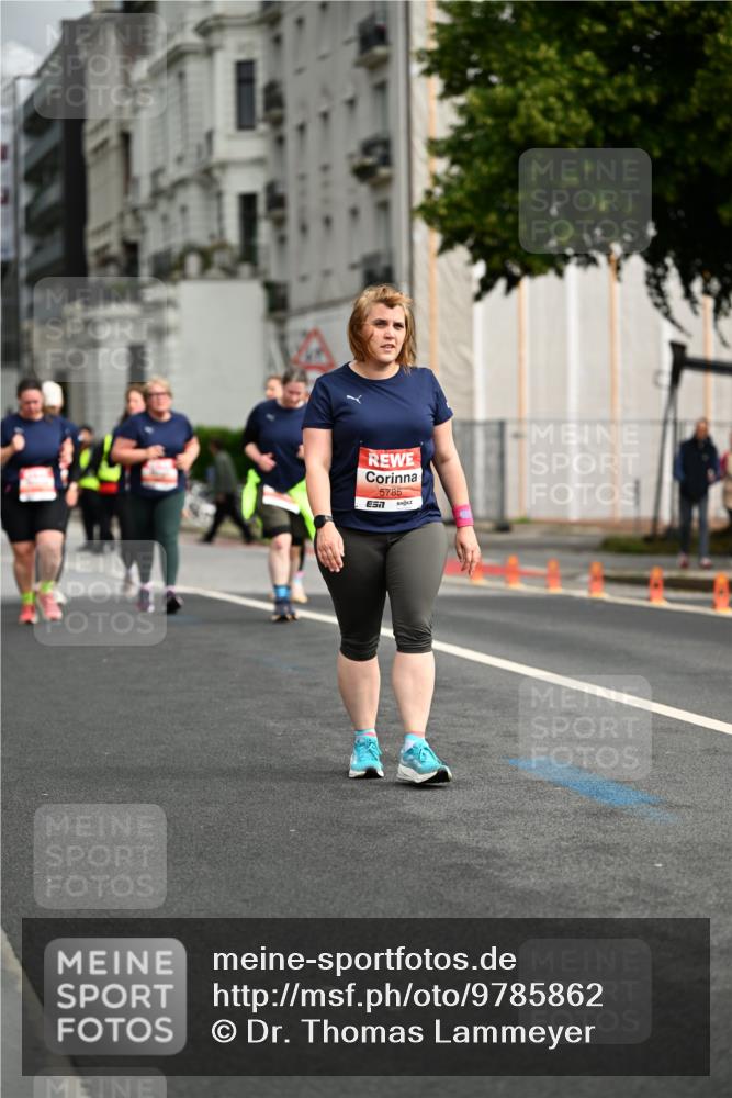 14.06.2026 - REWE Women's Run Dr. Thomas Lammeyer http://msf.ph/oto/9785862 14.06.2026 10:56:53 Laufen 7, 5785 meine-sportfotos.de