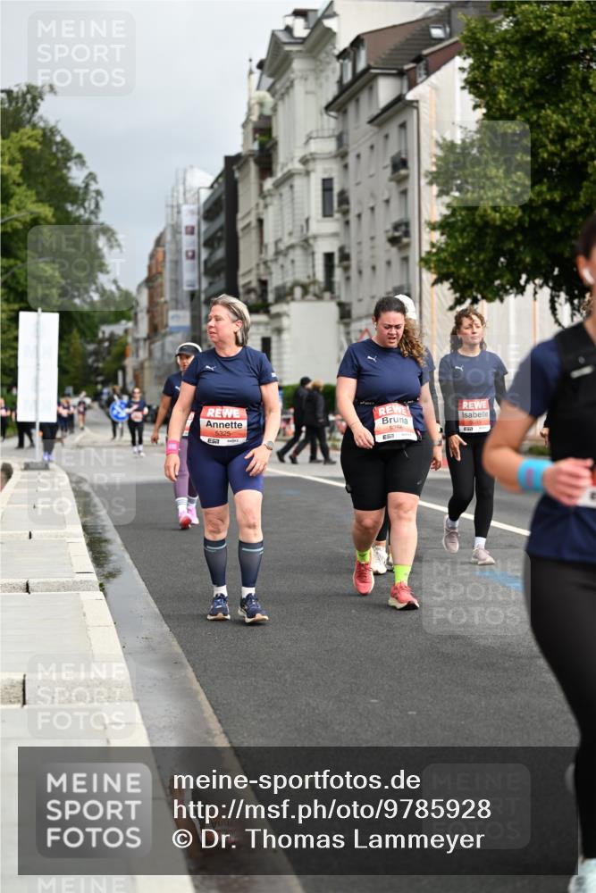 14.06.2026 - REWE Women's Run Dr. Thomas Lammeyer http://msf.ph/oto/9785928 14.06.2026 10:57:01 Laufen 5325, 57, 5256 meine-sportfotos.de