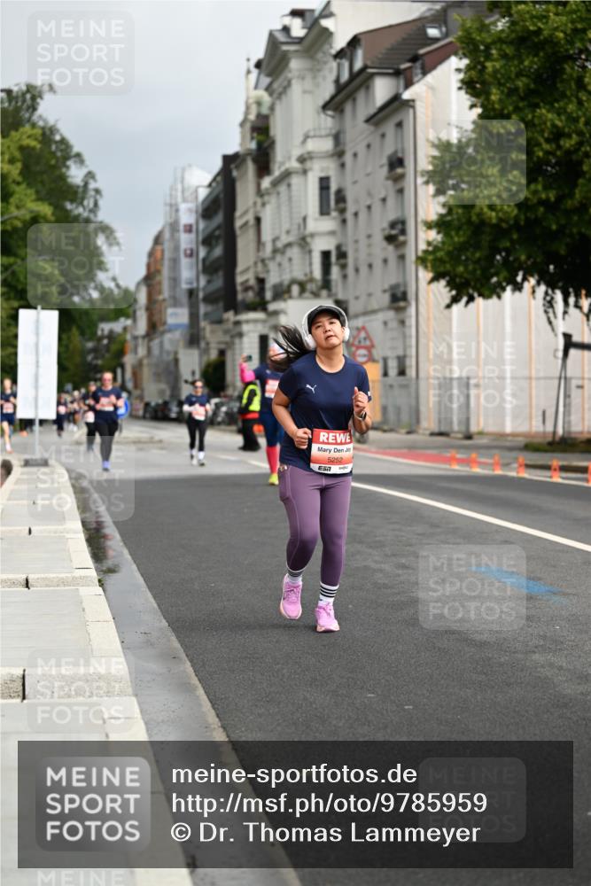 14.06.2026 - REWE Women's Run Dr. Thomas Lammeyer http://msf.ph/oto/9785959 14.06.2026 10:57:05 Laufen 5252 meine-sportfotos.de
