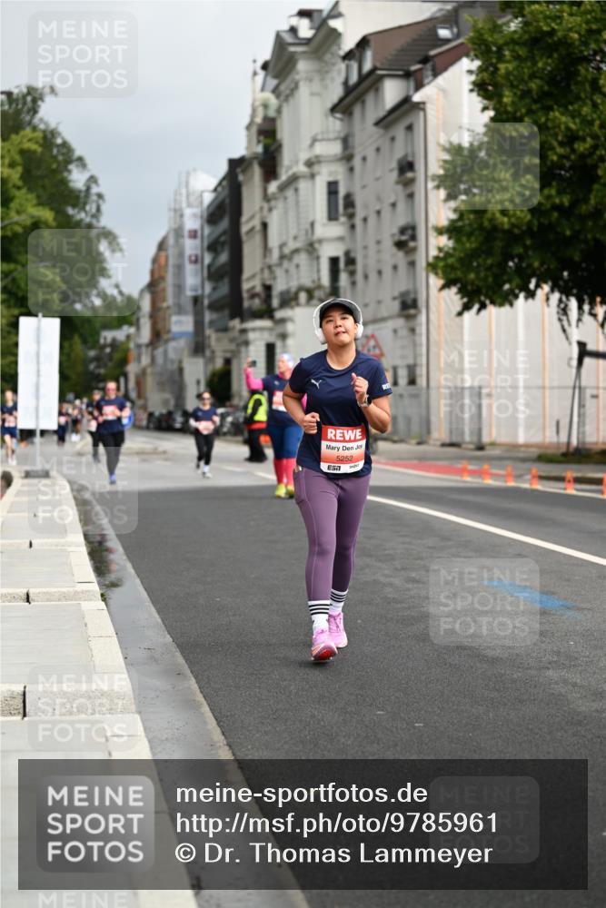 14.06.2026 - REWE Women's Run Dr. Thomas Lammeyer http://msf.ph/oto/9785961 14.06.2026 10:57:05 Laufen 5252, 57 meine-sportfotos.de