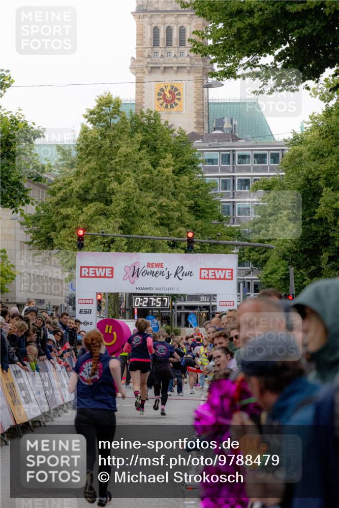 14.06.2026 - REWE Women's Run Michael Strokosch http://msf.ph/oto/9788479 14.06.2026 10:58:29 Laufen 5, 0, 27, 57 meine-sportfotos.de