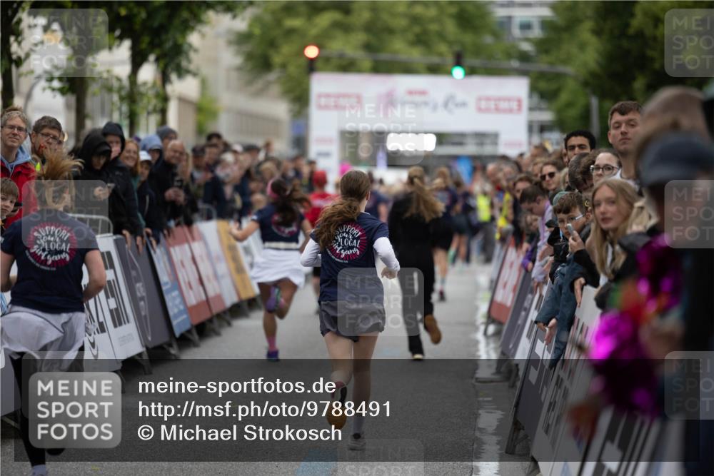 14.06.2026 - REWE Women's Run Michael Strokosch http://msf.ph/oto/9788491 14.06.2026 10:59:01 Laufen  meine-sportfotos.de