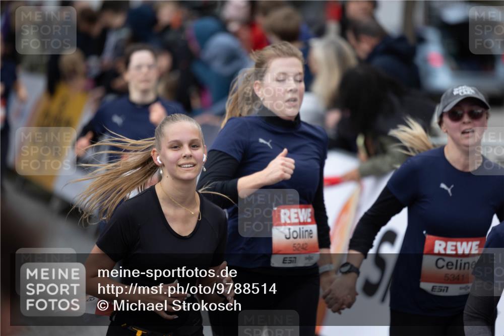 14.06.2026 - REWE Women's Run Michael Strokosch http://msf.ph/oto/9788514 14.06.2026 11:00:58 Laufen 5242, 5341, 7 meine-sportfotos.de