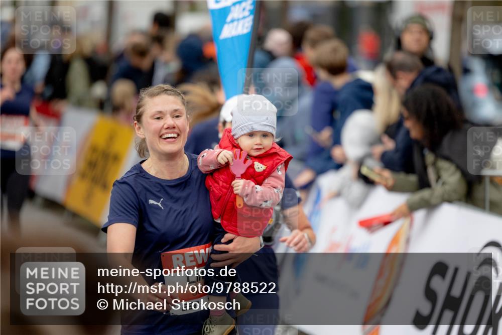 14.06.2026 - REWE Women's Run Michael Strokosch http://msf.ph/oto/9788522 14.06.2026 11:01:06 Laufen 505, 7 meine-sportfotos.de