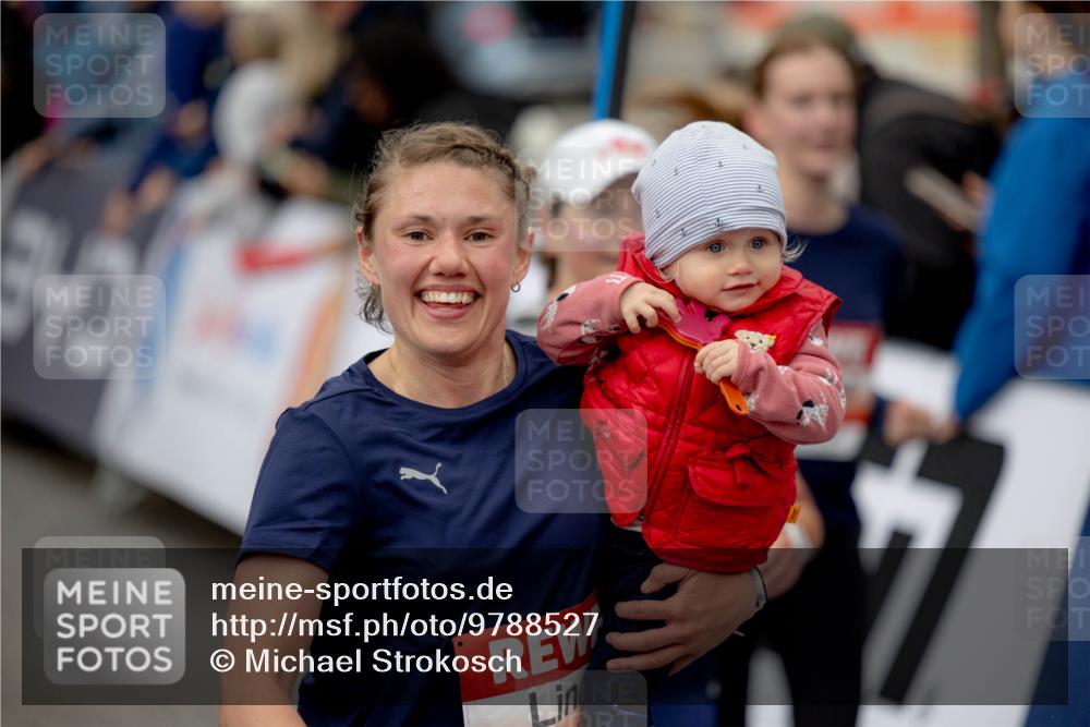 14.06.2026 - REWE Women's Run Michael Strokosch http://msf.ph/oto/9788527 14.06.2026 11:01:07 Laufen  meine-sportfotos.de