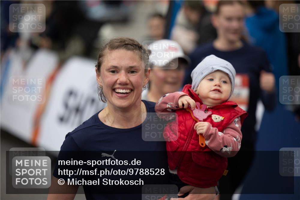 14.06.2026 - REWE Women's Run Michael Strokosch http://msf.ph/oto/9788528 14.06.2026 11:01:08 Laufen  meine-sportfotos.de