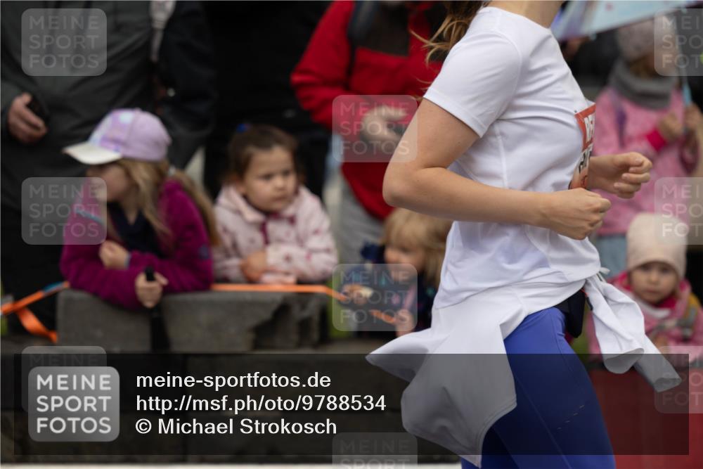 14.06.2026 - REWE Women's Run Michael Strokosch http://msf.ph/oto/9788534 14.06.2026 11:01:35 Laufen  meine-sportfotos.de