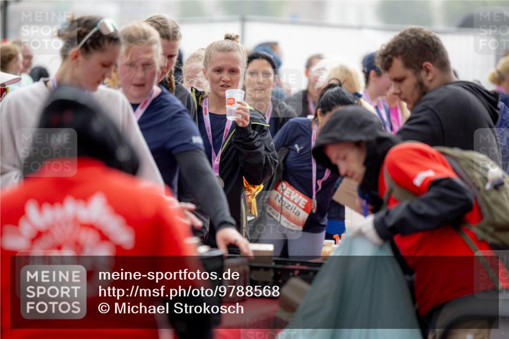 14.06.2026 - REWE Women's Run Michael Strokosch http://msf.ph/oto/9788568 14.06.2026 11:08:37 Laufen 34 meine-sportfotos.de