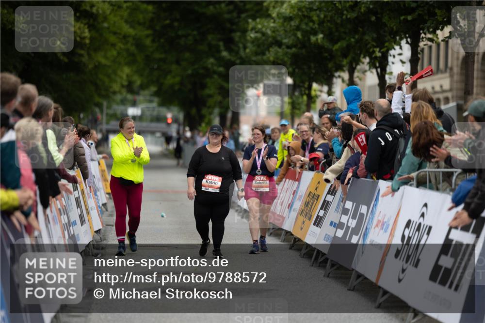 14.06.2026 - REWE Women's Run Michael Strokosch http://msf.ph/oto/9788572 14.06.2026 11:26:46 Laufen  meine-sportfotos.de