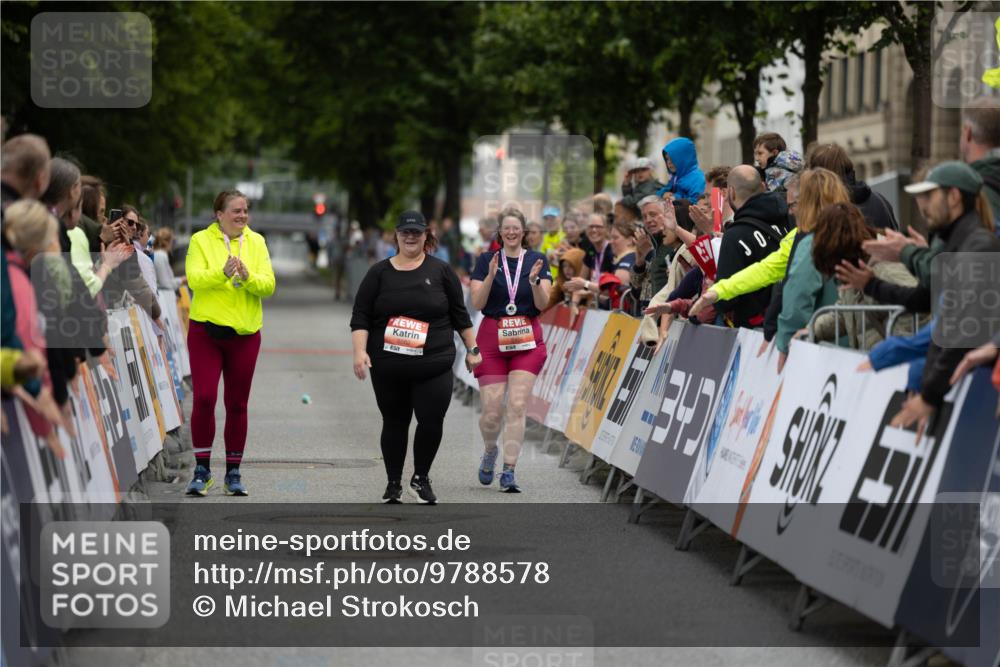 14.06.2026 - REWE Women's Run Michael Strokosch http://msf.ph/oto/9788578 14.06.2026 11:26:48 Laufen  meine-sportfotos.de