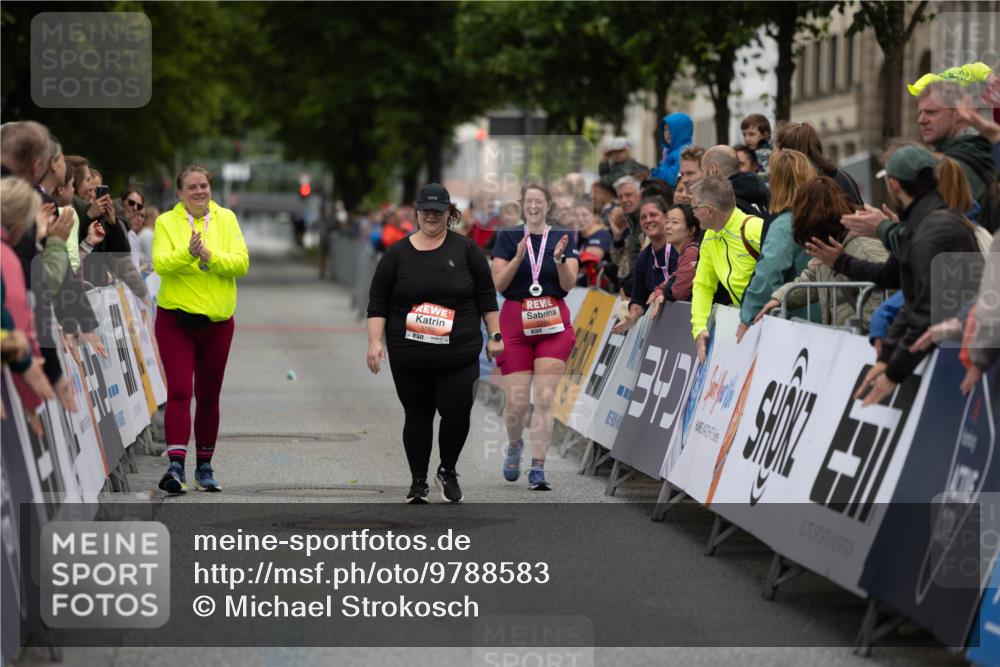 14.06.2026 - REWE Women's Run Michael Strokosch http://msf.ph/oto/9788583 14.06.2026 11:26:49 Laufen  meine-sportfotos.de