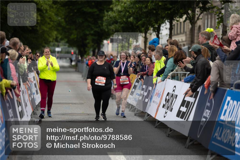 14.06.2026 - REWE Women's Run Michael Strokosch http://msf.ph/oto/9788586 14.06.2026 11:26:50 Laufen  meine-sportfotos.de
