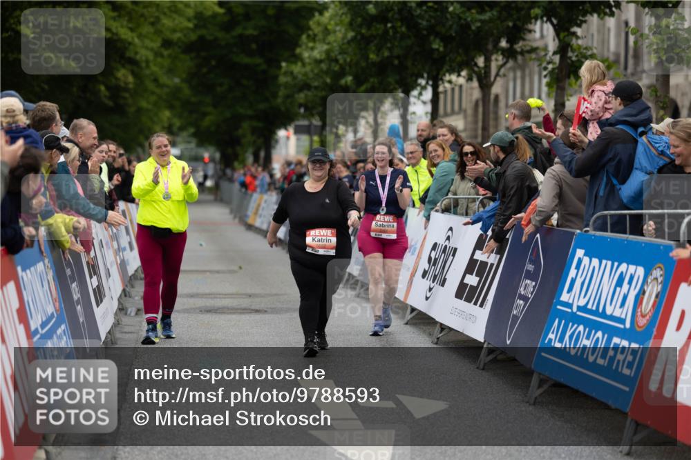 14.06.2026 - REWE Women's Run Michael Strokosch http://msf.ph/oto/9788593 14.06.2026 11:26:54 Laufen  meine-sportfotos.de