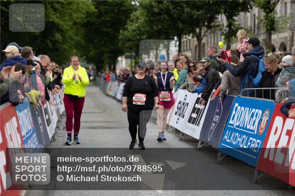 14.06.2026 - REWE Women's Run Michael Strokosch http://msf.ph/oto/9788595 14.06.2026 11:26:54 Laufen  meine-sportfotos.de