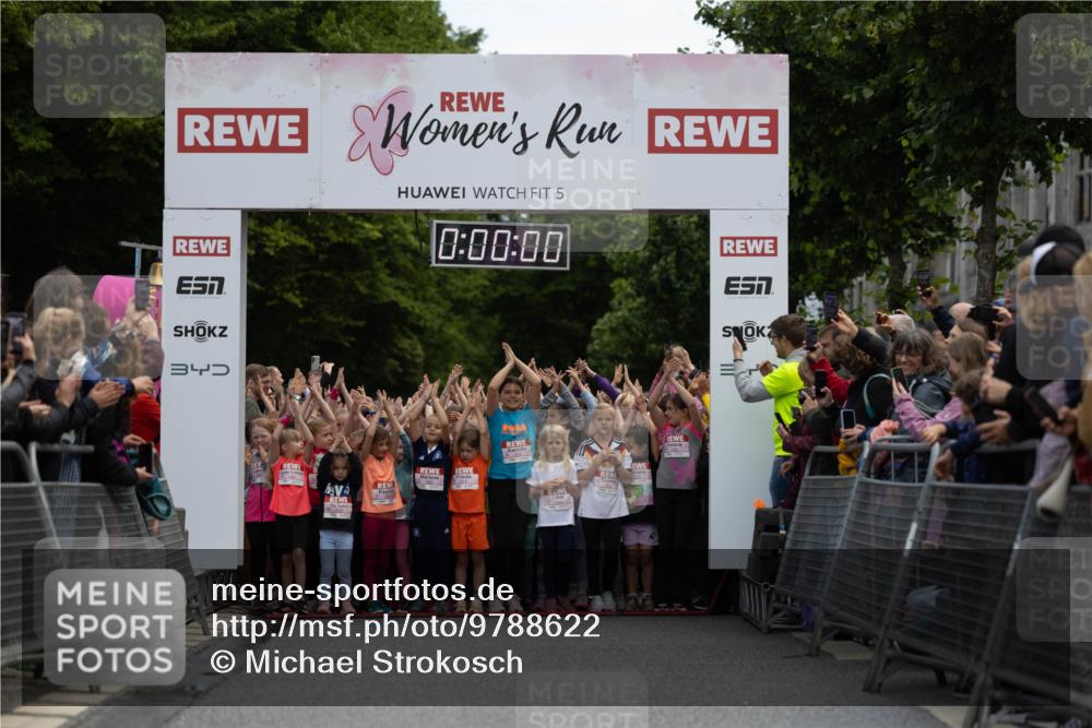 14.06.2026 - REWE Women's Run Michael Strokosch http://msf.ph/oto/9788622 14.06.2026 11:30:57 Laufen 3, 5, 0, 00, 00 meine-sportfotos.de