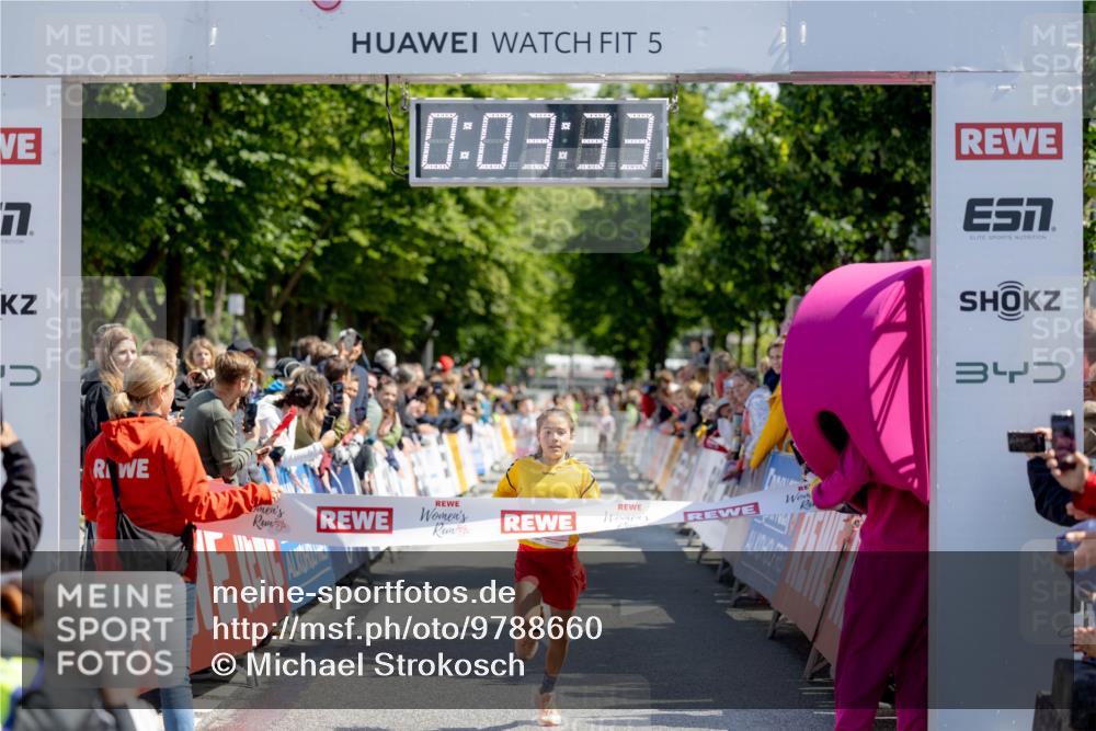 14.06.2026 - REWE Women's Run Michael Strokosch http://msf.ph/oto/9788660 14.06.2026 11:36:16 Laufen 7, 5, 0, 09, 83, 34 meine-sportfotos.de