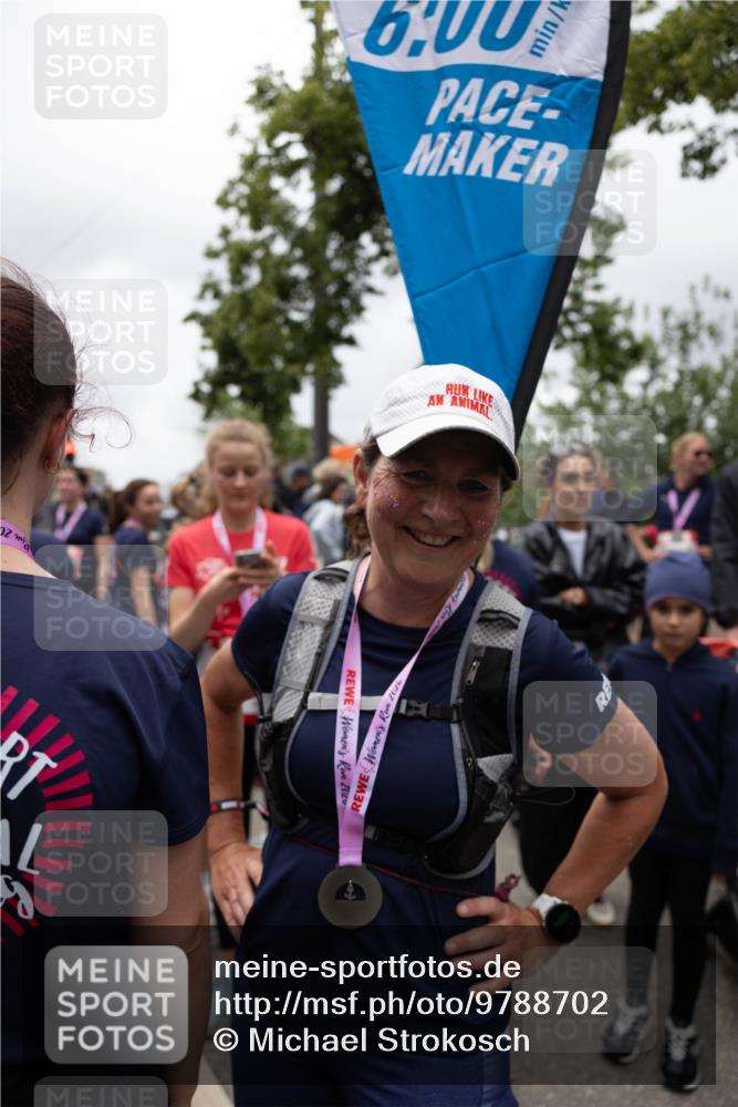 14.06.2026 - REWE Women's Run Michael Strokosch http://msf.ph/oto/9788702 14.06.2026 11:03:54 Laufen 20, 6, 00, 2020 meine-sportfotos.de