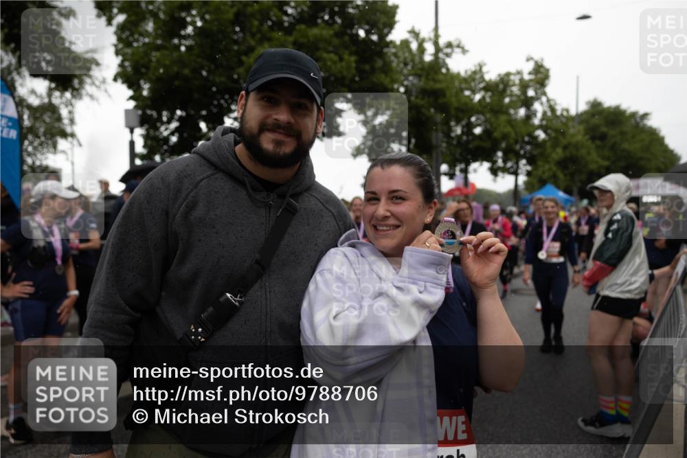 14.06.2026 - REWE Women's Run Michael Strokosch http://msf.ph/oto/9788706 14.06.2026 11:06:39 Laufen  meine-sportfotos.de
