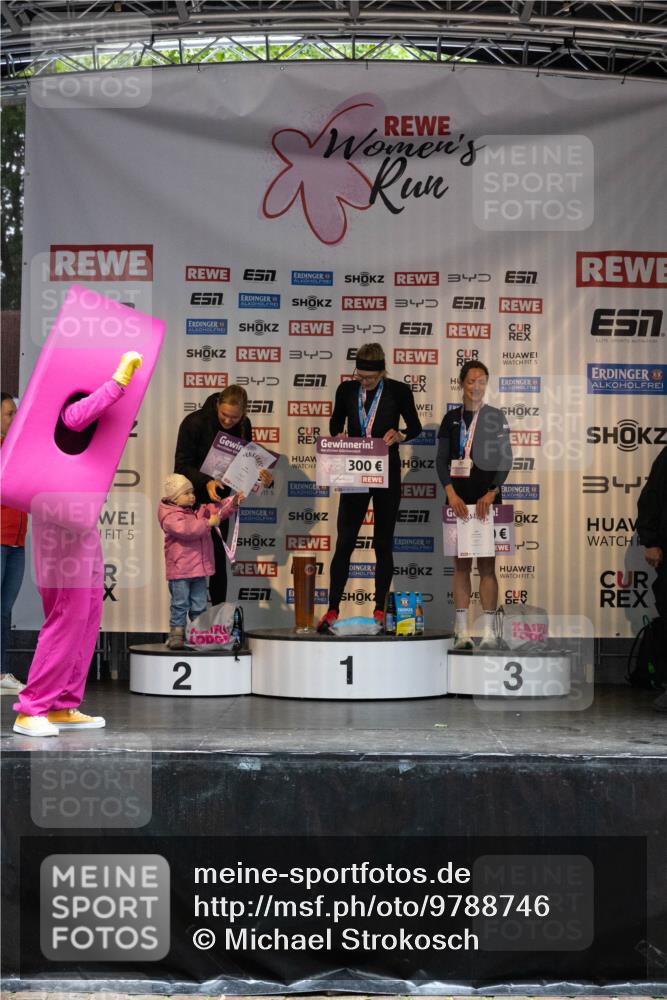 14.06.2026 - REWE Women's Run Michael Strokosch http://msf.ph/oto/9788746 14.06.2026 11:18:04 Laufen 3, 3, 3, 3, 5, 300, 5, 57, 5, 57, 5, 34, 2, 1, 3 meine-sportfotos.de
