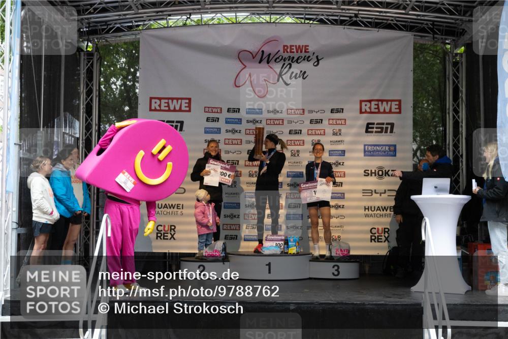 14.06.2026 - REWE Women's Run Michael Strokosch http://msf.ph/oto/9788762 14.06.2026 11:18:22 Laufen 385, 5, 3, 34, 3, 34, 340, 100, 5, 1, 1, 2, 4, 300, 2, 1, 3 meine-sportfotos.de
