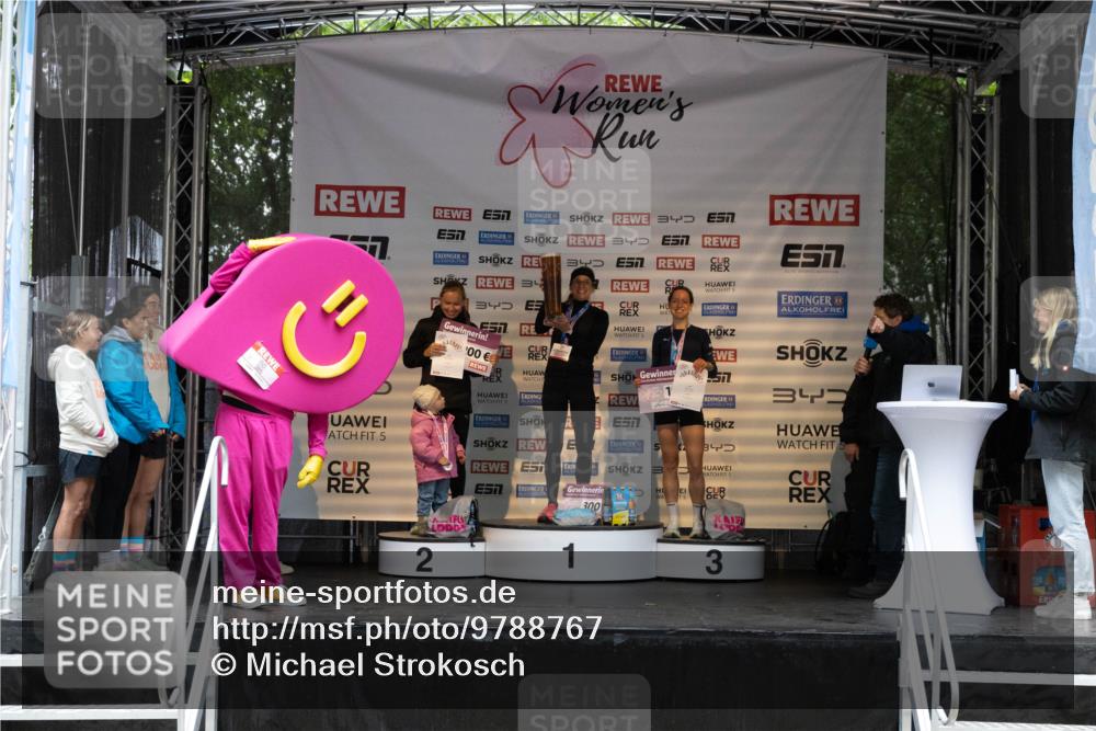14.06.2026 - REWE Women's Run Michael Strokosch http://msf.ph/oto/9788767 14.06.2026 11:18:23 Laufen 34, 34, 34, 34, 100, 5, 343, 1, 5, 34, 300, 2, 1, 3 meine-sportfotos.de