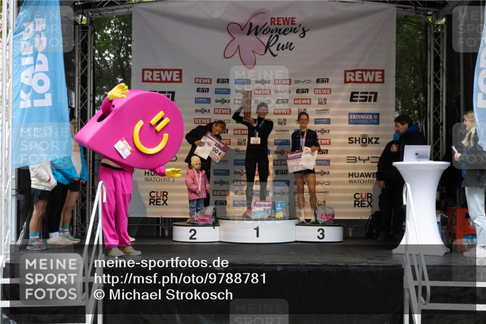 14.06.2026 - REWE Women's Run Michael Strokosch http://msf.ph/oto/9788781 14.06.2026 11:18:28 Laufen 34, 00, 5, 34, 5, 2, 2, 300, 1, 3 meine-sportfotos.de