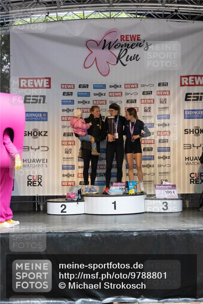 14.06.2026 - REWE Women's Run Michael Strokosch http://msf.ph/oto/9788801 14.06.2026 11:18:57 Laufen 5, 5, 5, 5, 5, 3, 5, 34, 3, 5, 2, 1, 200, 100, 3 meine-sportfotos.de