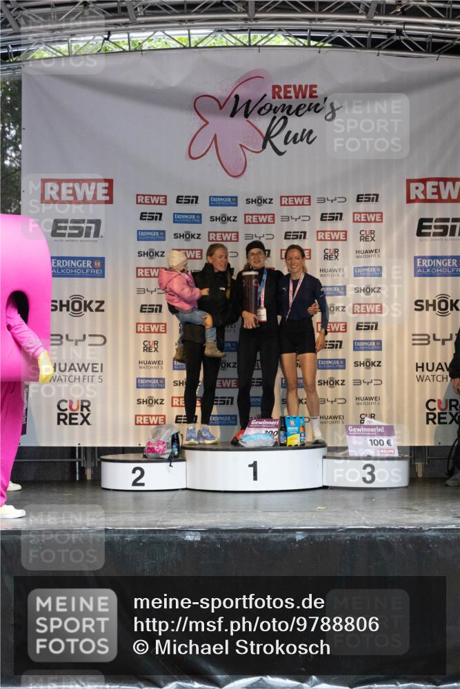 14.06.2026 - REWE Women's Run Michael Strokosch http://msf.ph/oto/9788806 14.06.2026 11:18:57 Laufen 34, 34, 3, 343, 5, 5, 34, 5, 5, 5, 14, 34, 34, 5, 200, 0, 5, 2, 1, 100, 3 meine-sportfotos.de