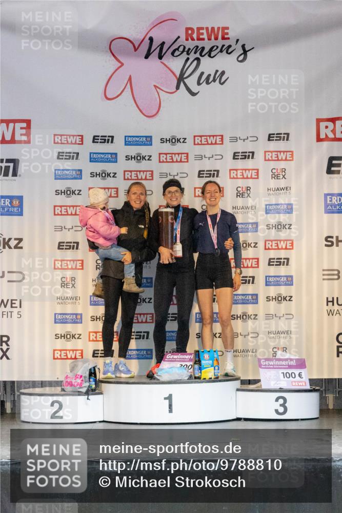 14.06.2026 - REWE Women's Run Michael Strokosch http://msf.ph/oto/9788810 14.06.2026 11:18:58 Laufen 7, 3, 5, 5, 5, 57, 5, 5, 57, 4, 200, 2, 1, 5, 5, 100, 3 meine-sportfotos.de