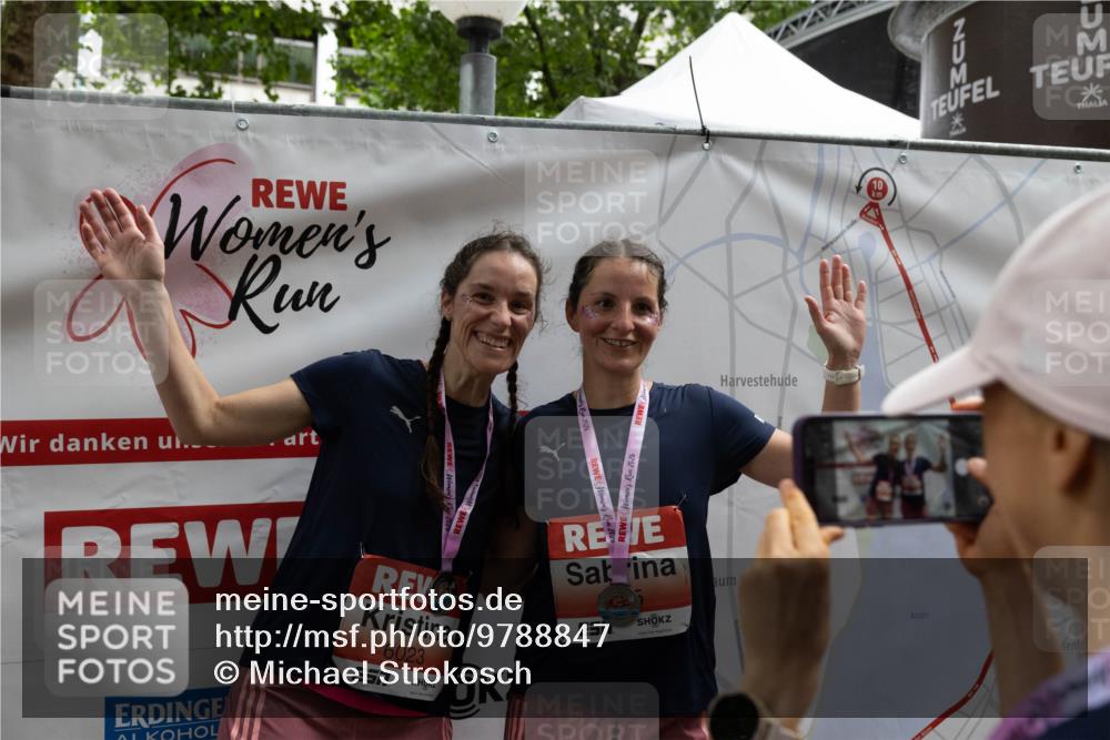 14.06.2026 - REWE Women's Run Michael Strokosch http://msf.ph/oto/9788847 14.06.2026 11:19:41 Laufen 6023 meine-sportfotos.de