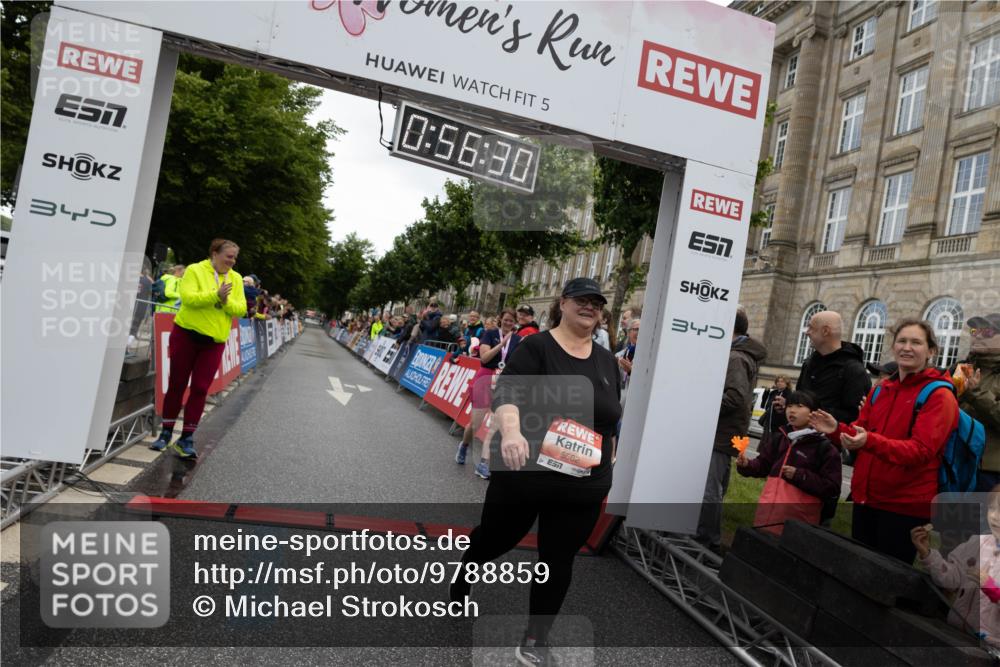 14.06.2026 - REWE Women's Run Michael Strokosch http://msf.ph/oto/9788859 14.06.2026 11:27:18 Laufen 5, 0, 56, 30, 7, 34, 5562, 7, 340 meine-sportfotos.de