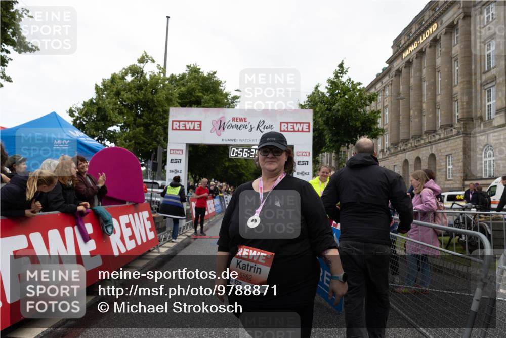 14.06.2026 - REWE Women's Run Michael Strokosch http://msf.ph/oto/9788871 14.06.2026 11:27:26 Laufen 7, 0, 56, 3, 7, 5562 meine-sportfotos.de