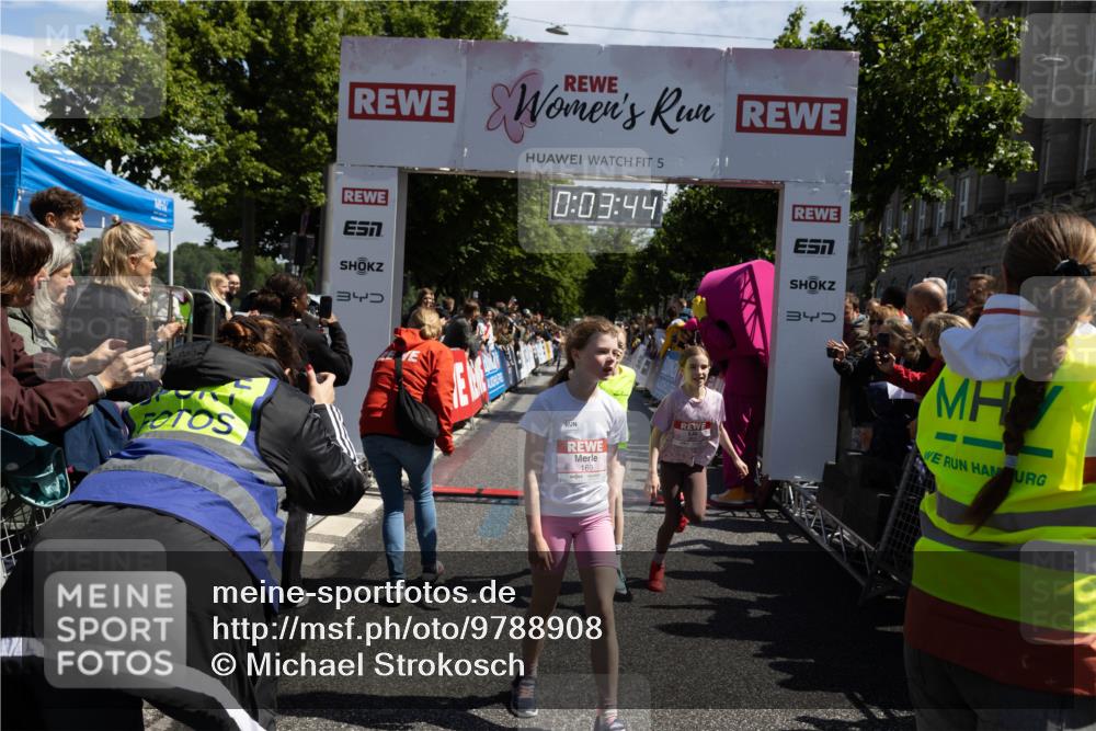 14.06.2026 - REWE Women's Run Michael Strokosch http://msf.ph/oto/9788908 14.06.2026 11:36:41 Laufen 5, 0, 03, 44, 34, 4, 169 meine-sportfotos.de