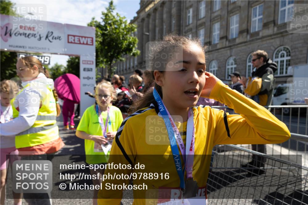 14.06.2026 - REWE Women's Run Michael Strokosch http://msf.ph/oto/9788916 14.06.2026 11:36:46 Laufen 49 meine-sportfotos.de