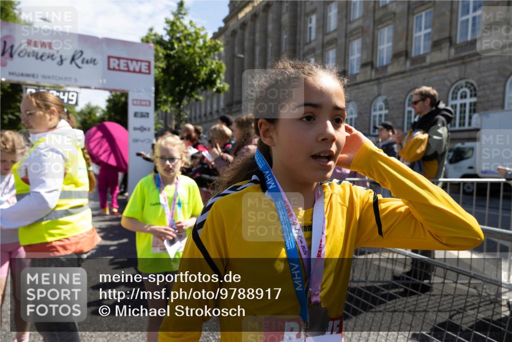 14.06.2026 - REWE Women's Run Michael Strokosch http://msf.ph/oto/9788917 14.06.2026 11:36:46 Laufen 49, 2 meine-sportfotos.de