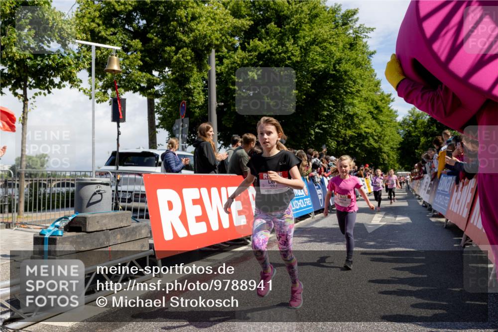 14.06.2026 - REWE Women's Run Michael Strokosch http://msf.ph/oto/9788941 14.06.2026 11:37:05 Laufen 330 meine-sportfotos.de