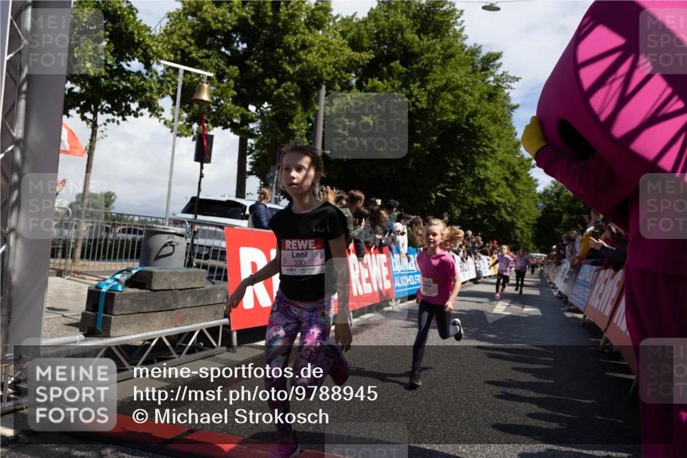 14.06.2026 - REWE Women's Run Michael Strokosch http://msf.ph/oto/9788945 14.06.2026 11:37:05 Laufen 330 meine-sportfotos.de
